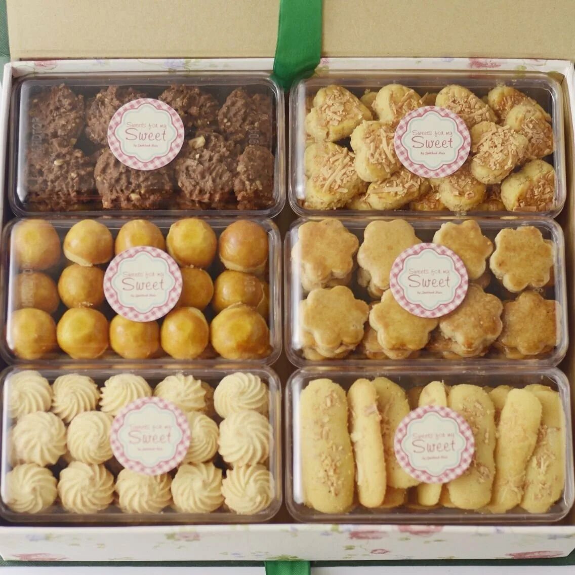 Сколько весит коробка печенья. Печенье в коробках. Упаковка для домашнего печенья. Печенье в коробке. Пачка печенья.