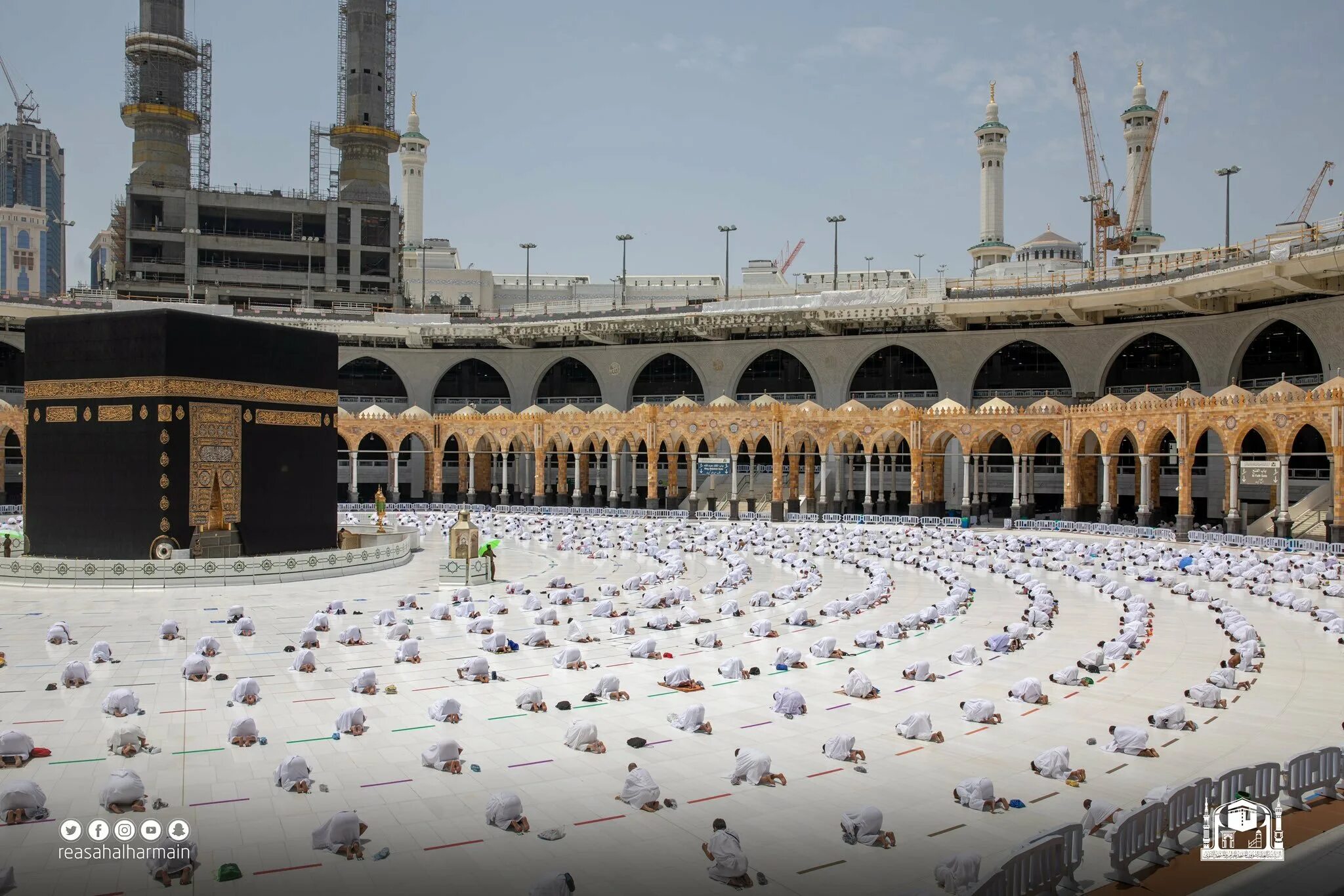 Рамадан в Мекке. Iftar Makkah Kaaba. Мечеть в Мекке. Mekke 2021. Найти мекку