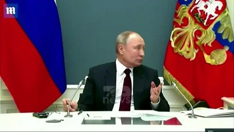 Прервал выступление