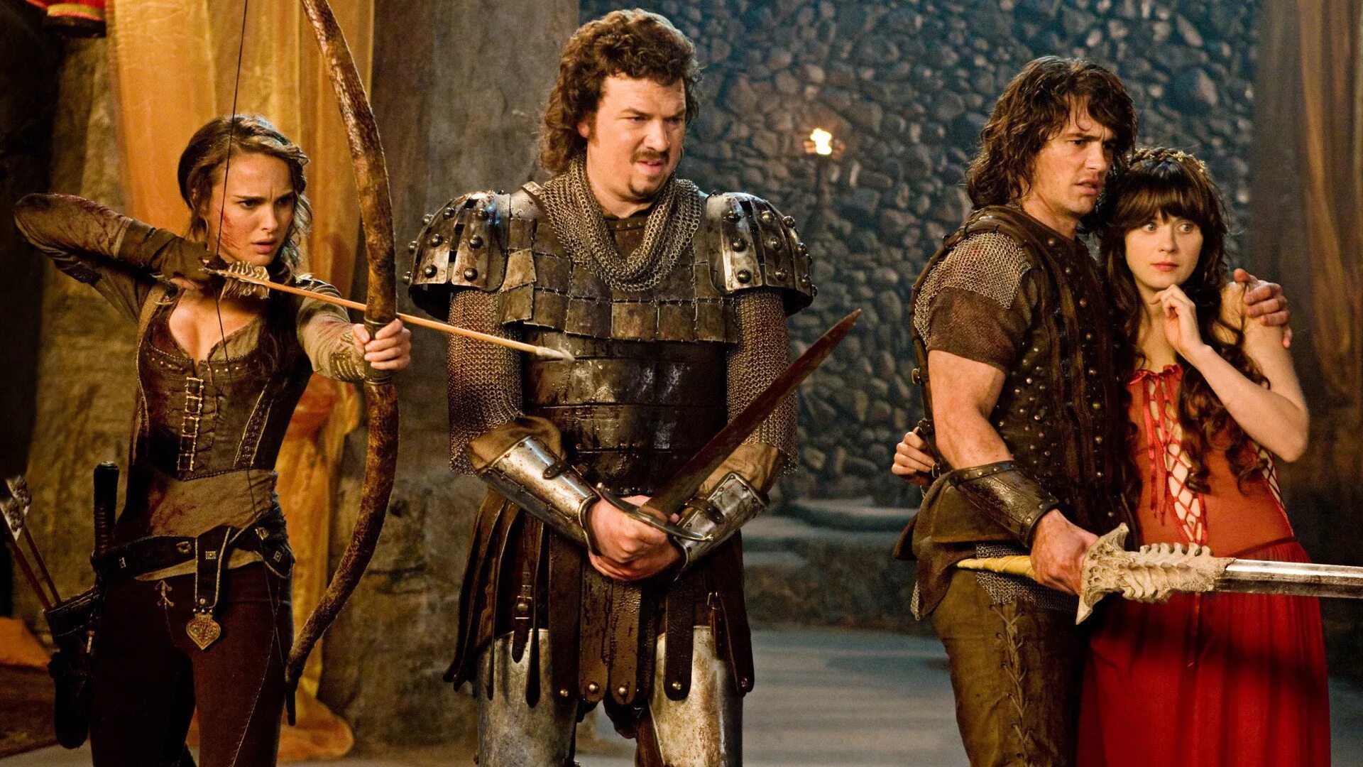 Историческое фэнтези комедия. Дэнни макбрайд храбрые перцем. Камелот возвращение короля 2021. Дэнни макбрайд храбрые перцем. Храбрые перцем завидий.