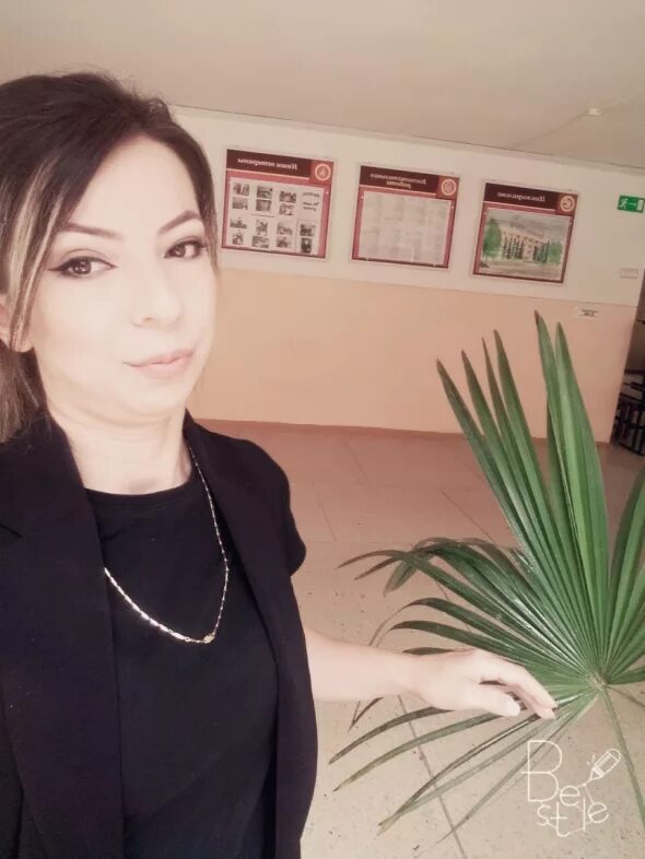 Гаджиева асият гаджиевна. Хадижат магомедова отзывы. Даргинская певица хадижат. Хадижат харисова певица. Шихалиева айшат.