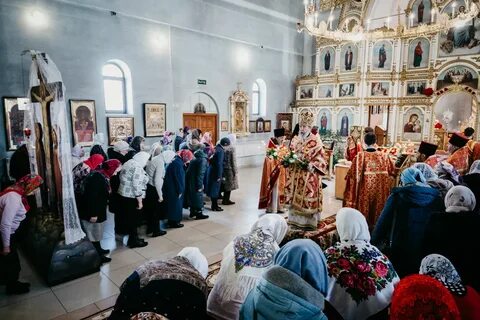 Службы в апреле
