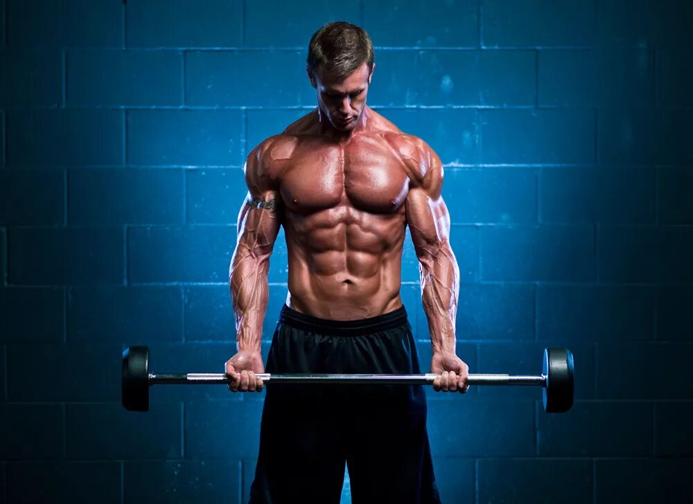 Les mills степ. Лес миллс боди памп. Les mills body pump тренировка. Качки в зале. Les mills body pump тренировка.