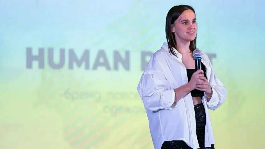 Уличный рэп батл. Батл рэперов. Уличный рэп батл. Баттлы 2023. Баттлы 2023.