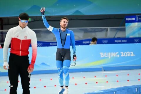 В зимних олимпийских играх дебютировал