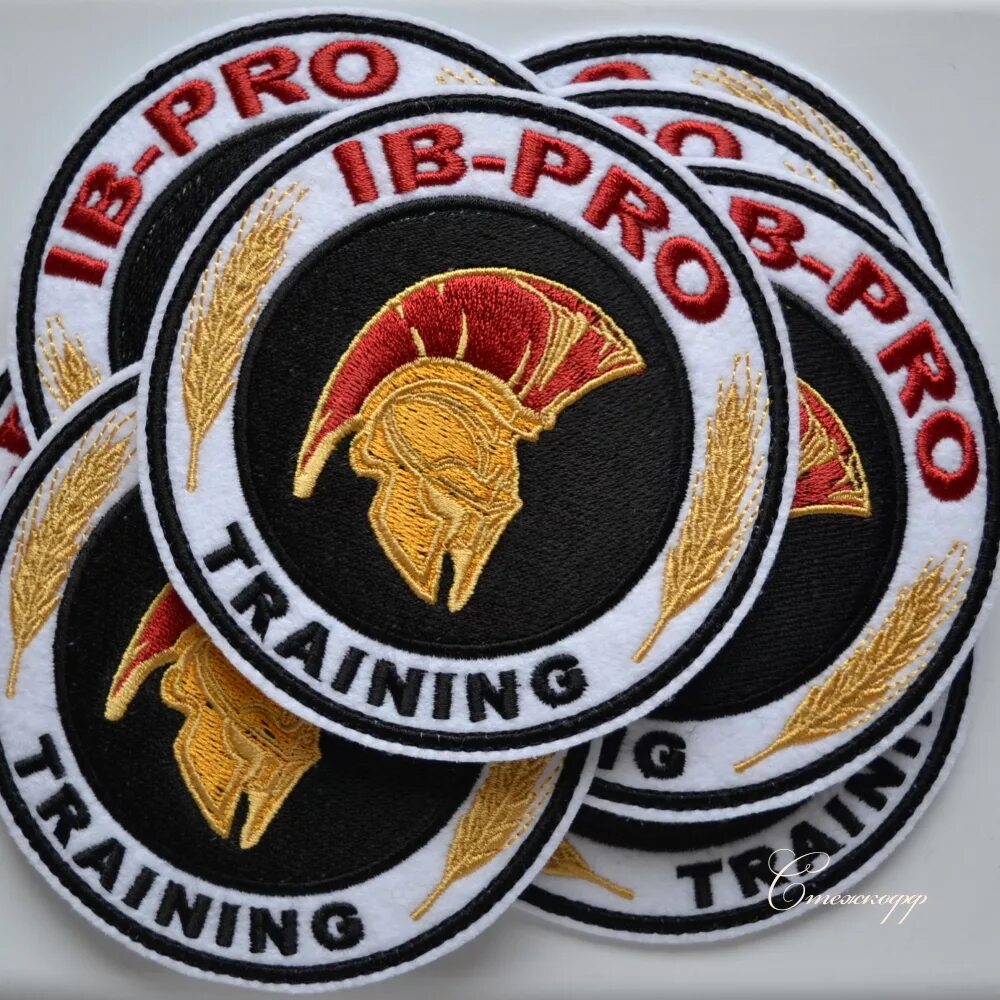 Шевроны спортивные. Шевроны спортивные. Нашивки спорт. Боевые патчи. Футбольные нашивки.