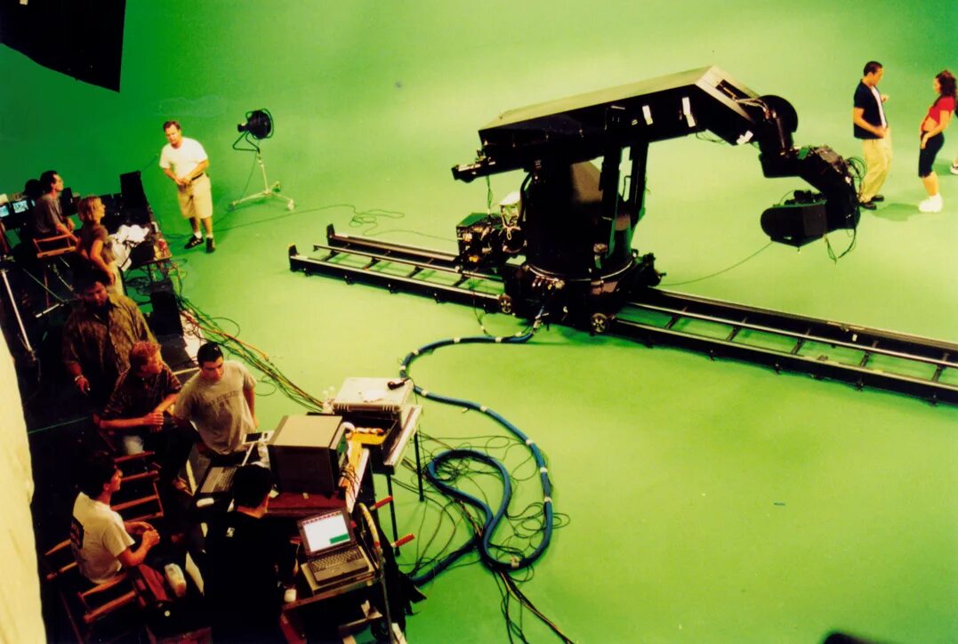 Профессиональный трехосевой подвес dji ronin-s rs1 54985/sdppi/2018 7485. Перемещение камеры. Подвес для видеокамеры. Киносъёмка операторская тележка долли. Штатив стабилизатор для фотоаппарата.