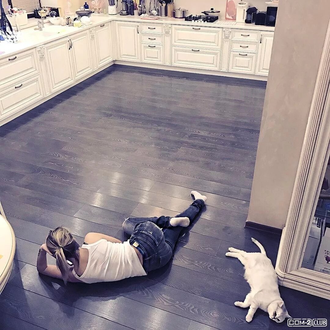 Кухня ксении бородиной. Квартира ксении бородиной. Кухня ксении бородиной в новом доме. Квартира ксении бородиной. Квартира ксении бородины.