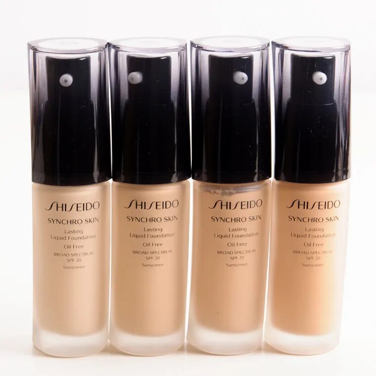 Тональный Shiseido Synchro. Shiseido Synchro Skin Radiant Lifting оттенки. Шисейдо тональный флюид. Shiseido lasting Liquid Foundation. Shiseido skin radiant lifting