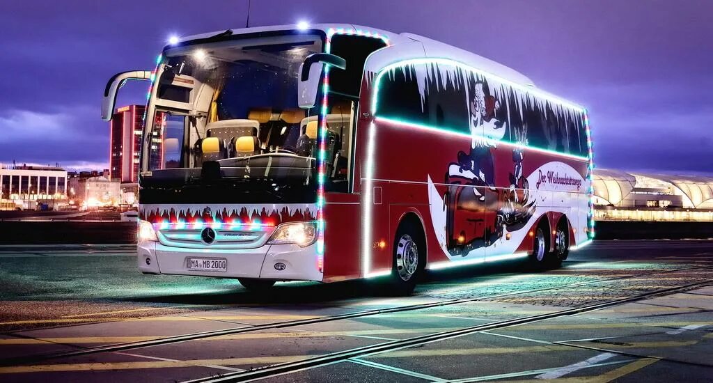 Автобусная экскурсия 3 дня. Mercedes Benz Travego 2022. Mercedes-Benz Travego 2 этажный. Travego 2015. Красивый автобус.