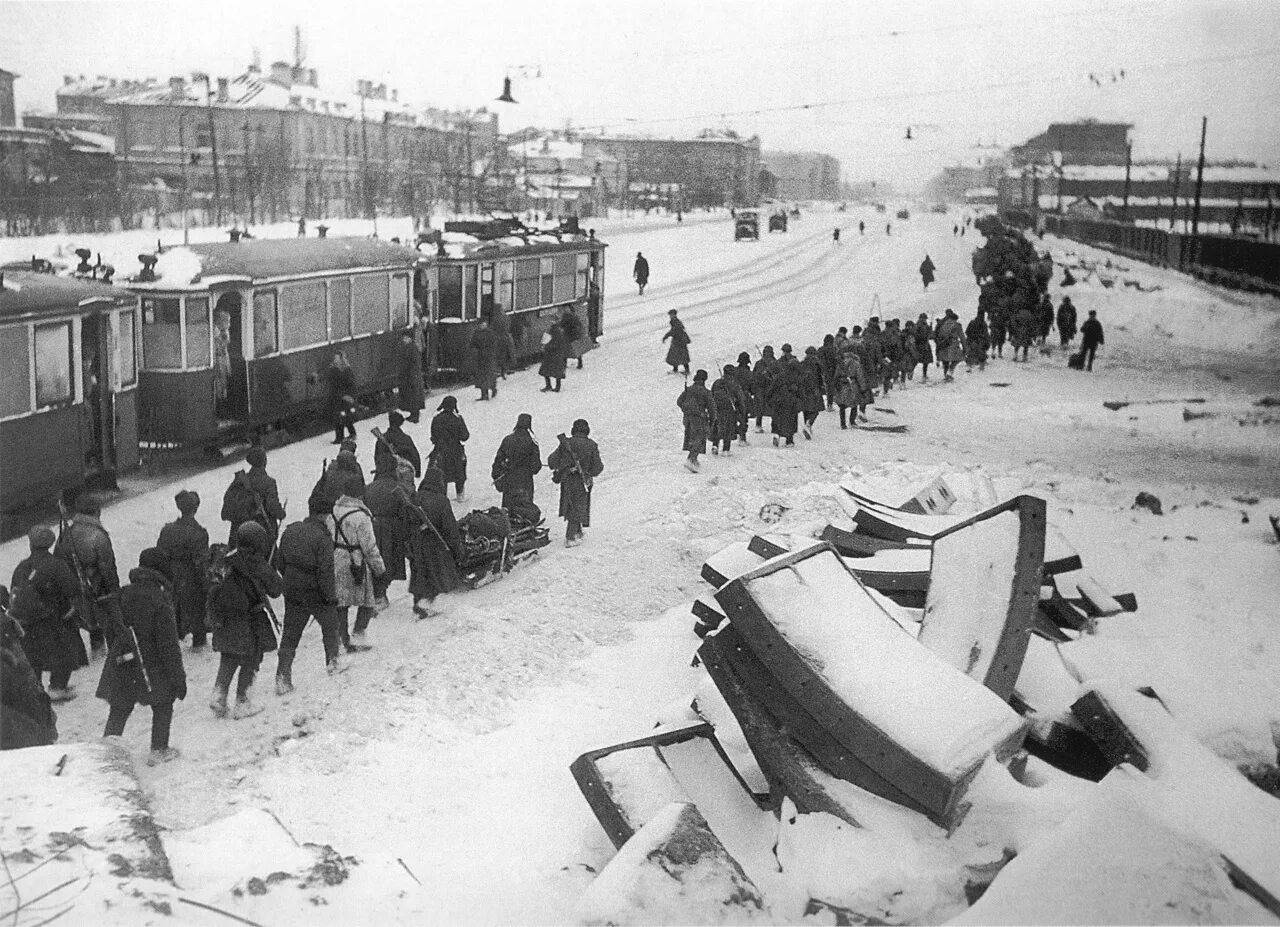 2 апреля 1944 года. Блокадный трамвай Ленинграда. Санитарный трамвай блокадного Ленинграда.