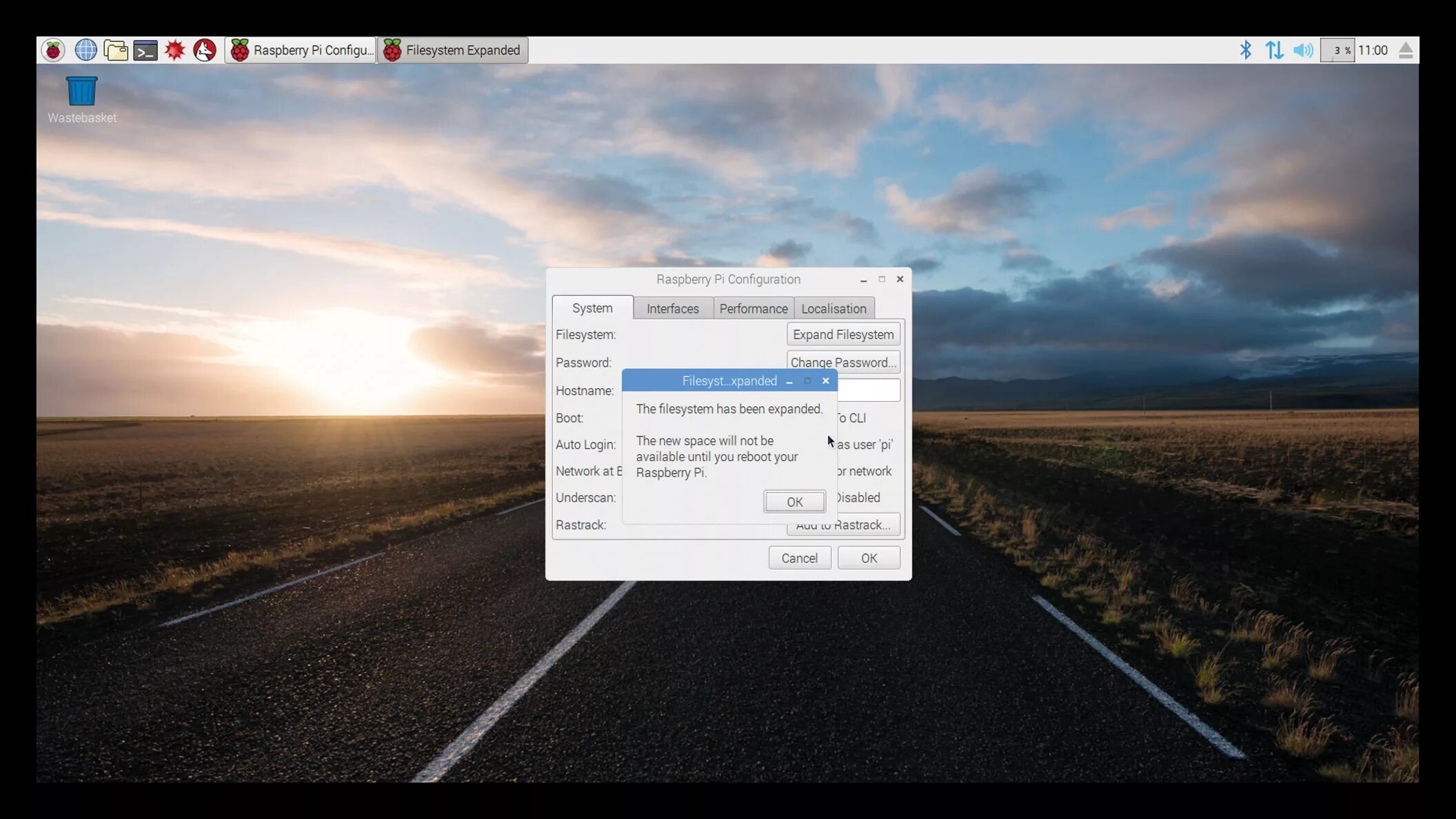 Raspbian os. Интерфейс Raspbian. Raspbian os Интерфейс. Raspbian 64. Interface enabled