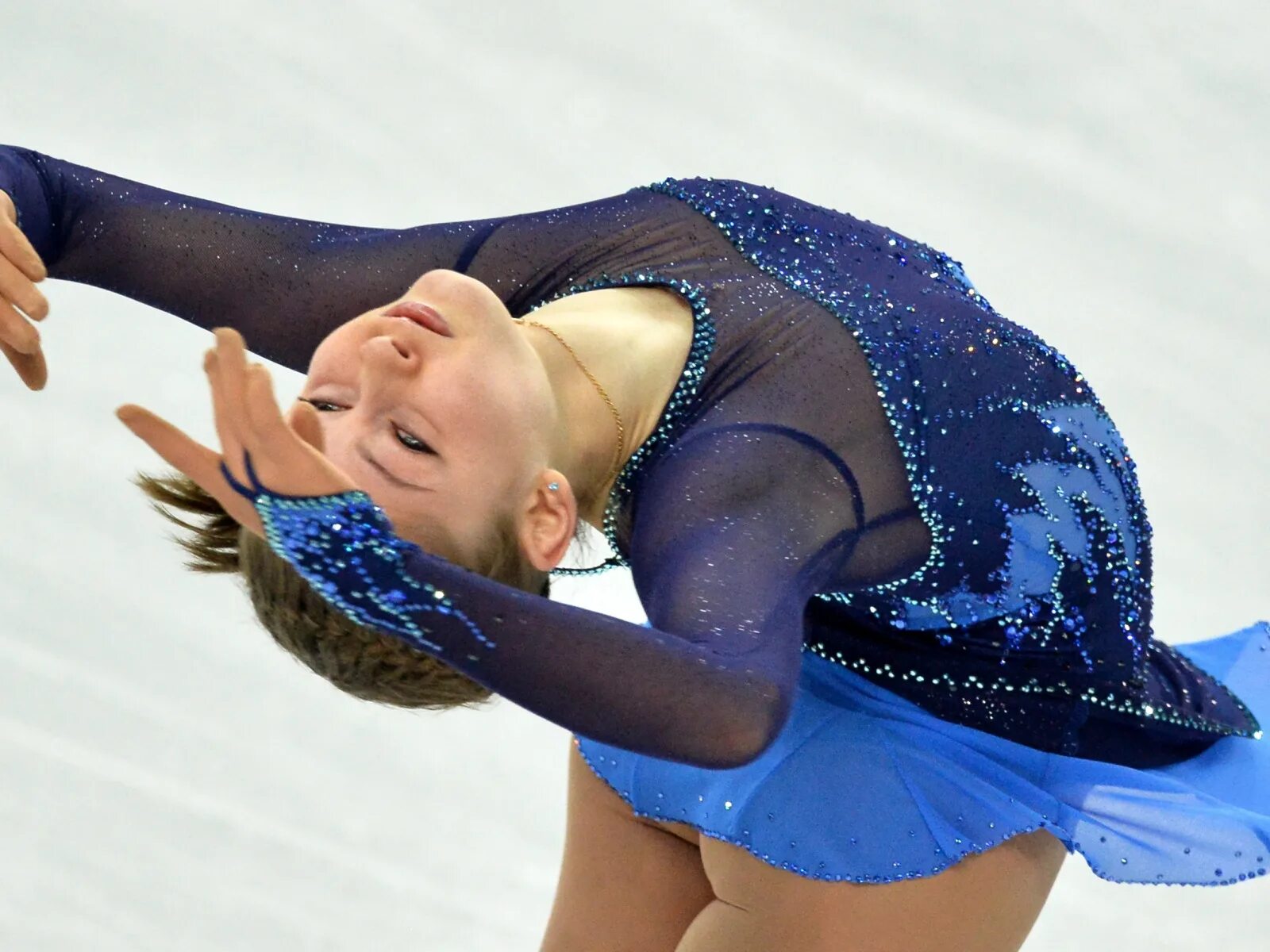 Сочи 2014 фигурное катание женщины. Сочи 2014 фигурное катание женщины. Фигуристы сочи 2014 женщины. Сочи 2014 фигурное катание. Айсберг фигурное катание.