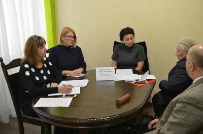 Керчь сотрудники пенсионного фонда. Пенсионный фонд керчи. Работа пенсионный фонд керчь. Работа пенсионный фонд керчь. Начальник пенсионного фонда в керчи.