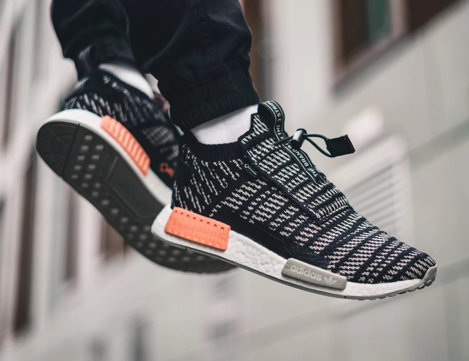 Nmd adidas мужское. Adidas nmd runner. Nmd adidas мужское. Nmd adidas мужское. Adidas nmd r1 black white.