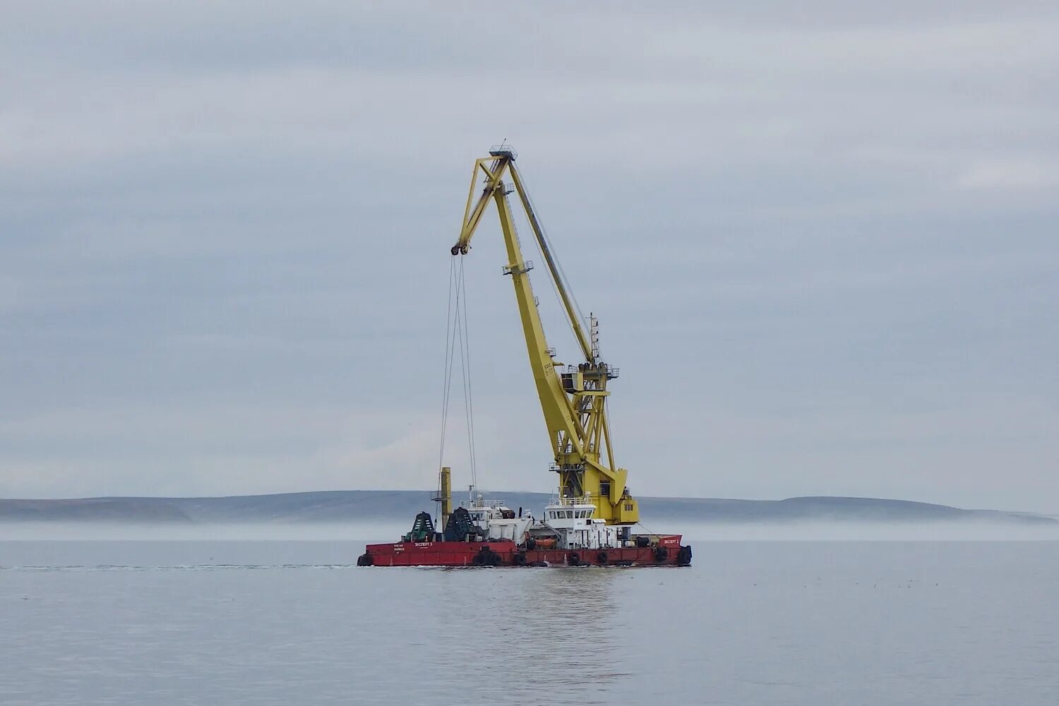 Танкер-накопитель «умба». Плавкран эксперт 2. Орудие установленное на торговые мирные суда. Плавучий терминал маршал василевский. Johanna vessel holland.