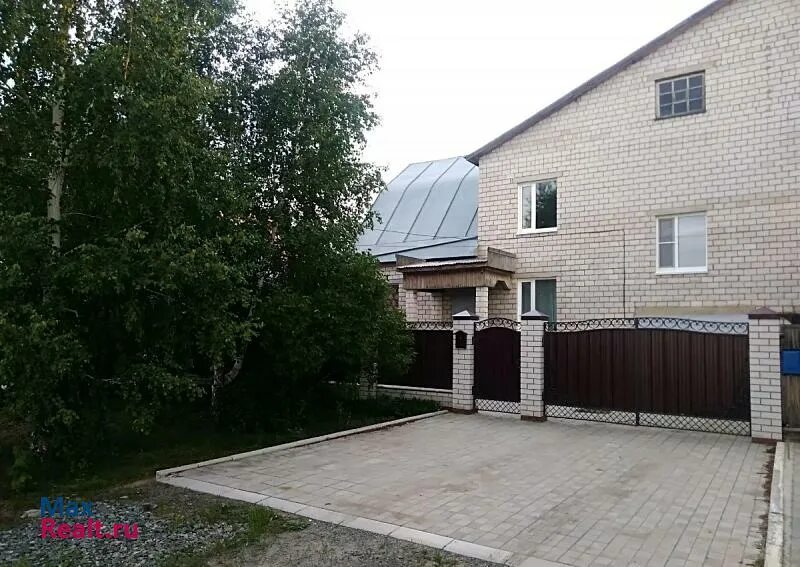 Домики у озера яровое. Яровое дома. Озеро яровое алтайский край домики. Яровое частный сектор. Яровое домики.