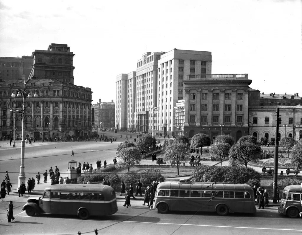 Москва 40 е. Площадь Свердлова в Москве. Пушкинская площадь Москва 1940. Москва 1930-е.