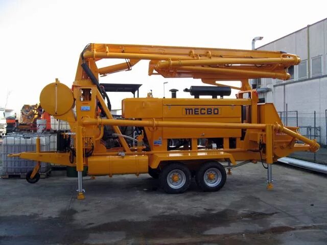 Бетононасо KCP28ZX120 (27,1 метра) / Раздел промоборудование / Спецтехника