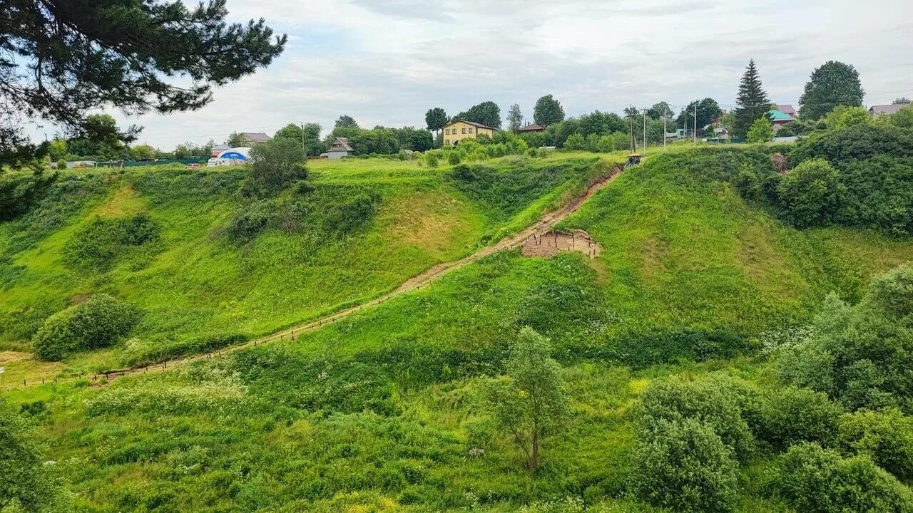 Овраг в боровске. Ravine. Овраг в боровске. Овраги кировской области. Рельеф калужской области.