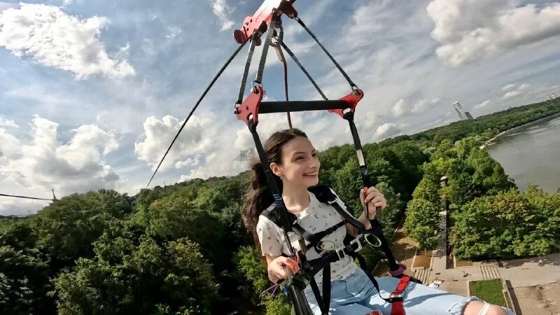 Альпинизм девушка. Наталья абрахам коэльо. Яна осипова парашютистка. Плохая девочка экстрим. Суперкросс фото.