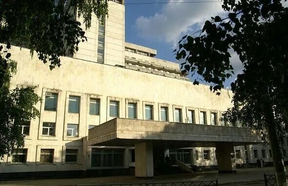 Больница г жуковский. Больница город Жуковский. Городская клиническая больница Жуковский. Жуковская больница Фрунзе 1. Больница в Жуковском Московской области.