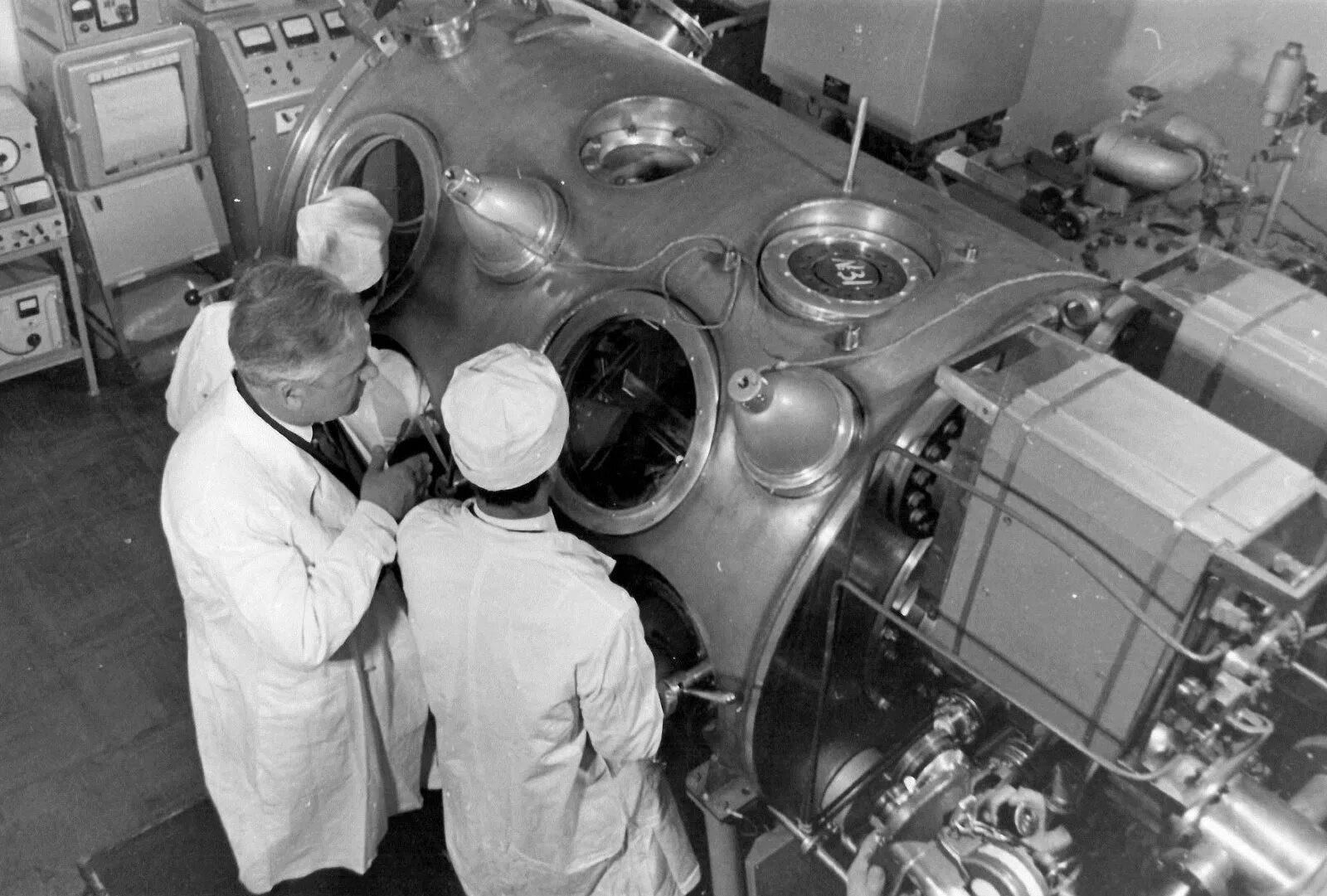 Что открыли советские ученые. Луна-29 автоматическая межпланетная станция. Луна-5 автоматическая межпланетная станция. Советские ученые. Советские ученые космос.