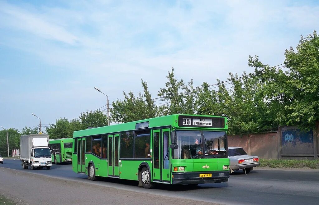 65-03. Автобус м95. 95 автобус. М 95 автобус москва. Автобус м95.