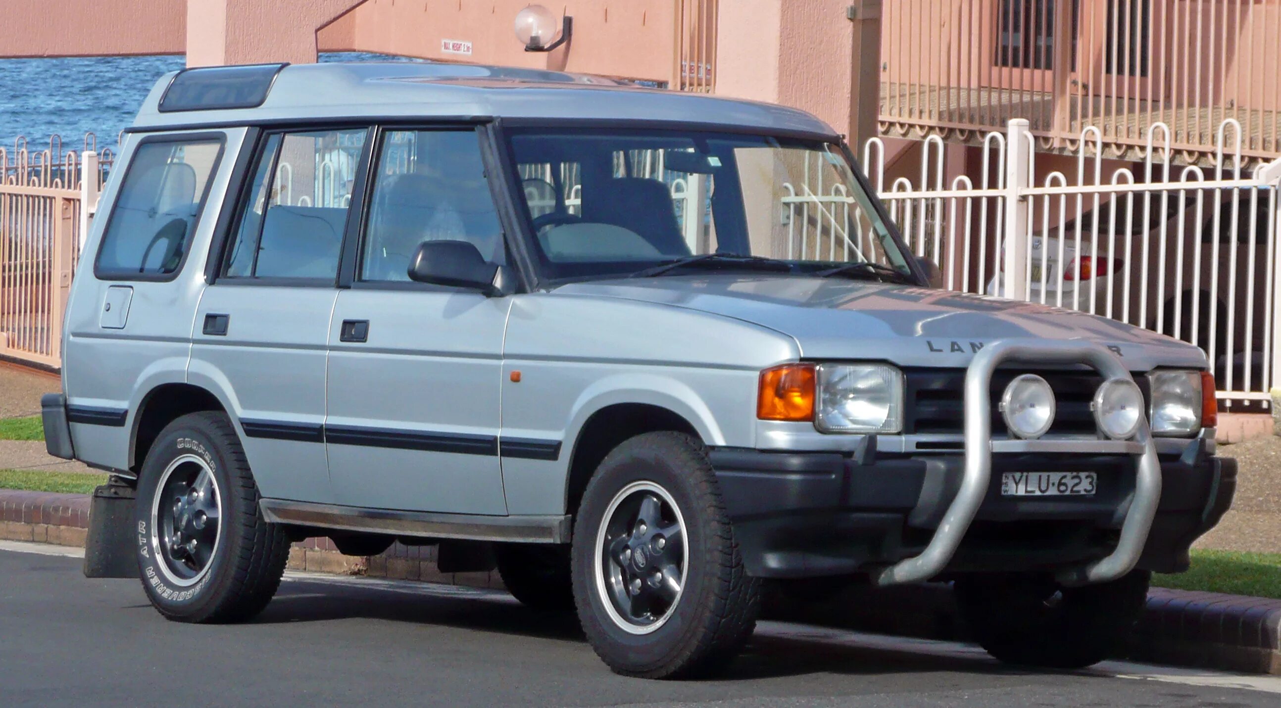 Discovery 1 8. Ленд Ровер Дискавери 1994. Ленд Ровер Дискавери 1995. Land Rover Discovery 1 2.5 TDI. Land Rover Discovery 1.