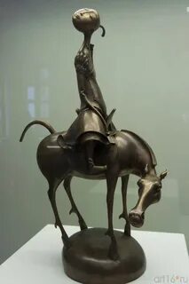 Намдаков скульптуры