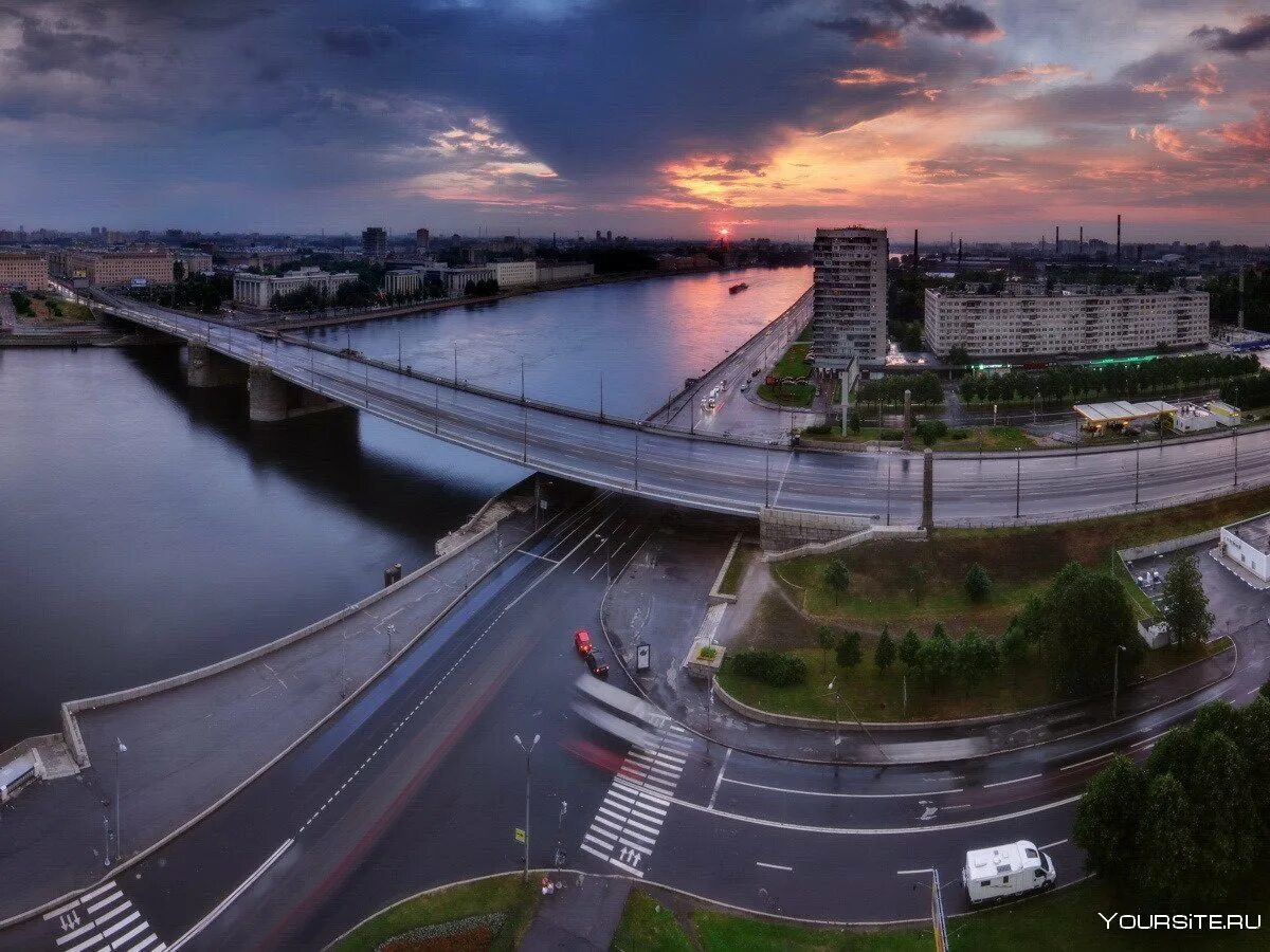Фото наб. Октябрьская набережная Володарский мост. Невский район Володарский мост. Володарский мост в Санкт-Петербурге набережная. Санкт-Петербург Невский район Октябрьская набережная.