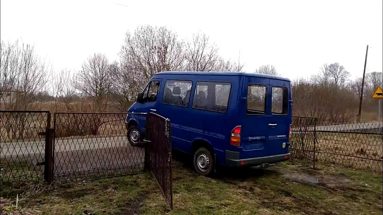 Спринтер 208д. Mercedes Benz 208d. Sprinter 208d. Мерседес Спринтер 208d. Mercedes Benz 208 CDI.