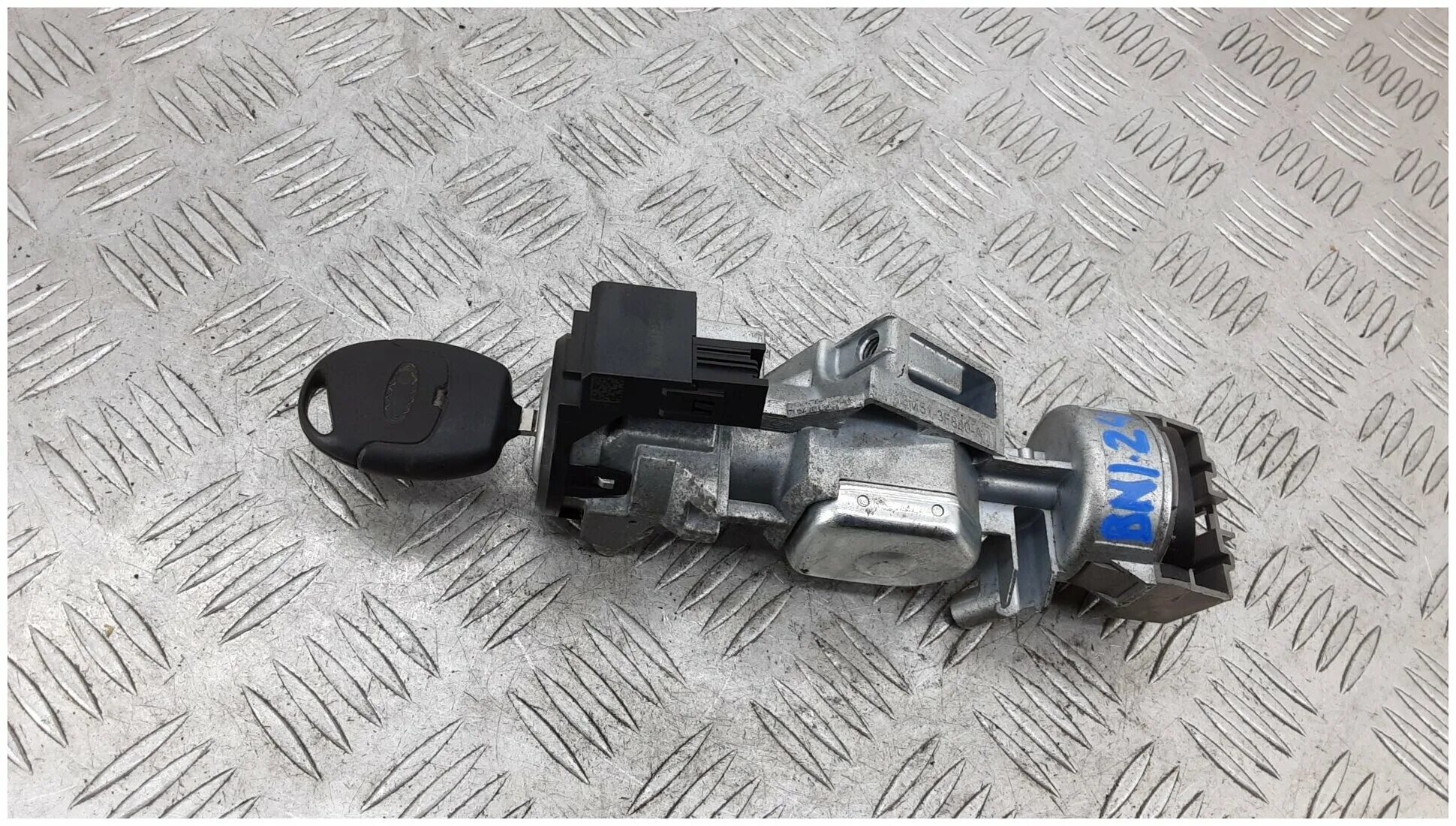 Замок зажигания FORD Mondeo III 2000-2007 в Саратове купить. Скидки!