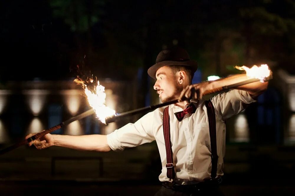 Огненное шоу фон. Цветная база красного цвета с шиммером. Костюм для огненного шоу. Лак для ногтей "dance legend" red show № 05. Казино арбат корпоратив сотрудников лето 2007 года огненное шоу.