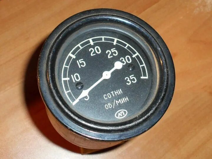 Тх133-3813010. Стрелочный тахометр тх-100. Тахометр - автоприбор арт. Тахометр тх-108. Тахометр тх-108.
