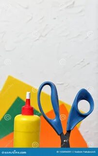 Изо 2 класс бумага ножницы клей