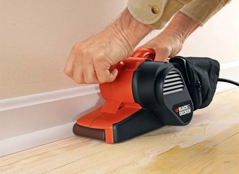 Black decker ka 86. Ленточная шлифмашина black+decker ka86. Шлифмашинки black decker ka260. Шлифовальная машинка по бетону фестул. Инструмент для шлифовки пола.