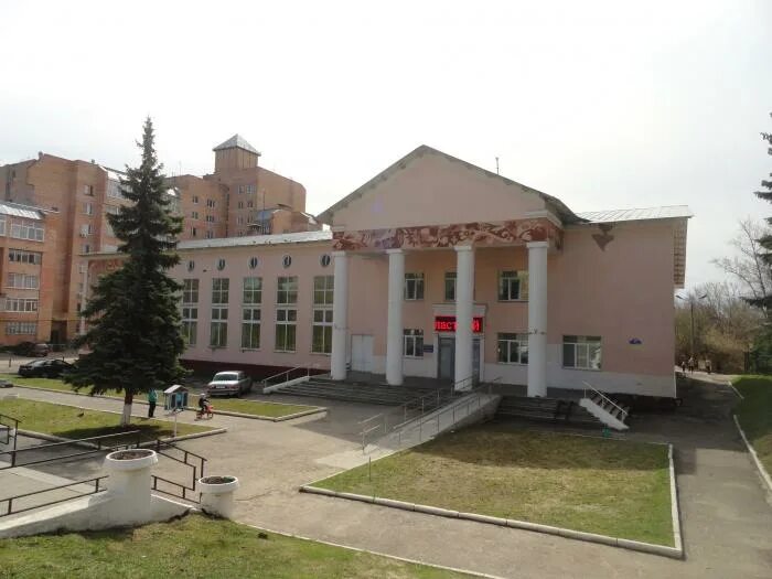 областной молодежный центр. областной молодежный центр калуга. улица салтыкова щедрине 10 калуга. химик центр творчества сцена. зажги звезду лагерь.