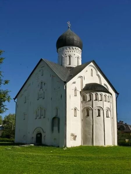 1374. 1374 г. Храм на ильине великий новгород. Церковь спаса преображения в новгороде. Церковь спаса преображения великий новгород.