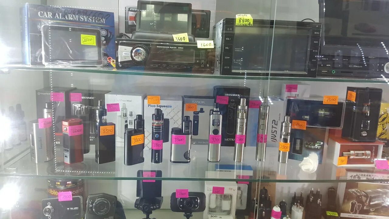 Вейп вятские поляны. Прайд вейп батарейкин. Angry vape 30ml. Жижа энгри вейп 30 мл. Вейп вятские поляны.