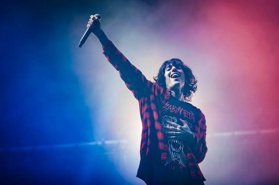 Bring me the horizon 2022. Wildways концерт. Bmth wembley. Бринг ми зе хоризон 2022. Bring me the horizon концерт.