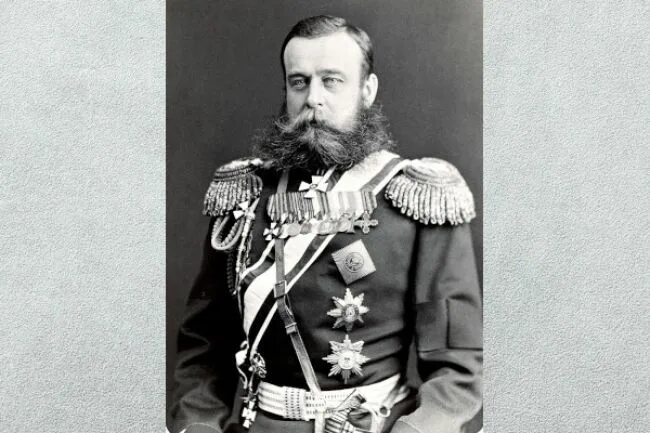 Русско турецкая 1877 1878 полководцы. Скобелев в 1877. Генерал Скобелев в русско турецкой.