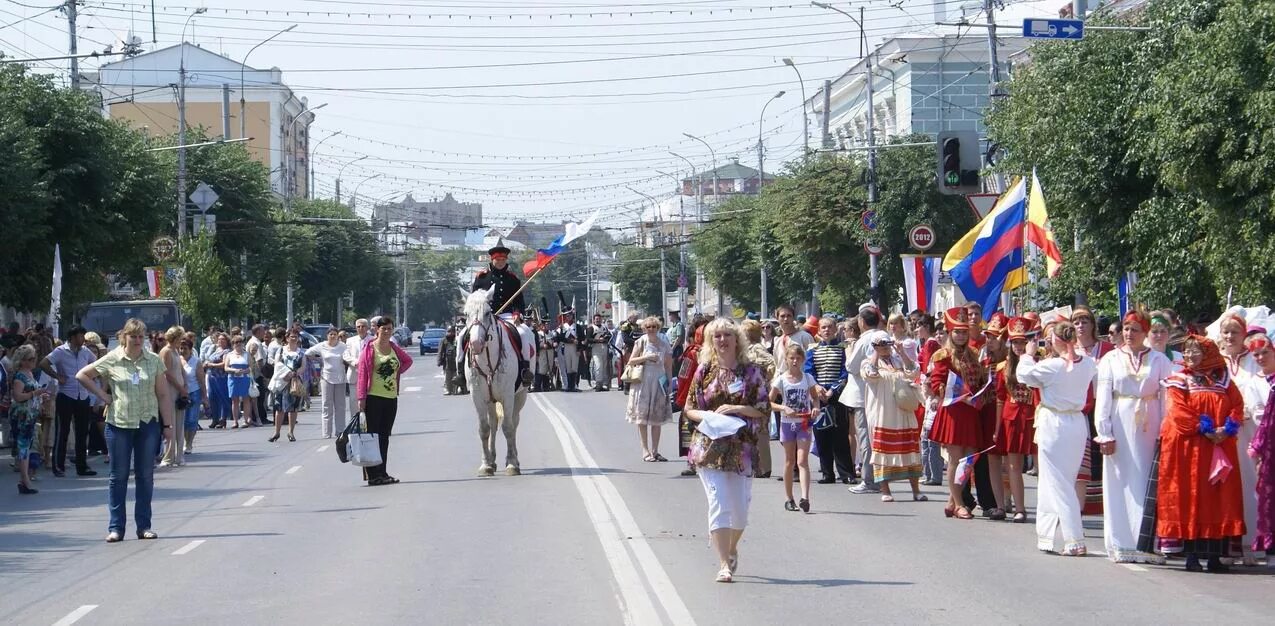 Человек живет в рязани. Рязань население 2023. Население Рязани 1988. Население города Рязань. Населенность Рязань.