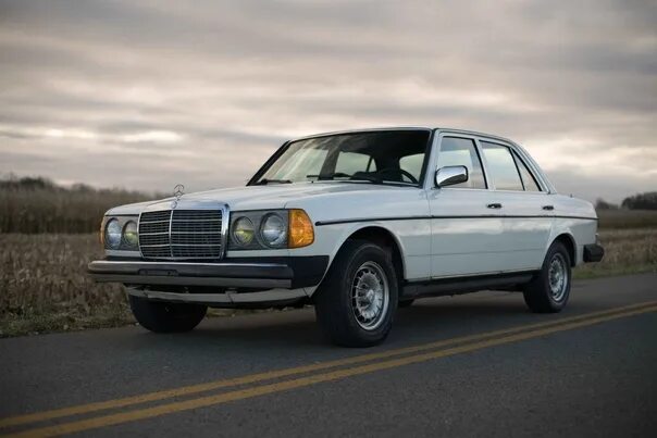 Mercedes benz 300d