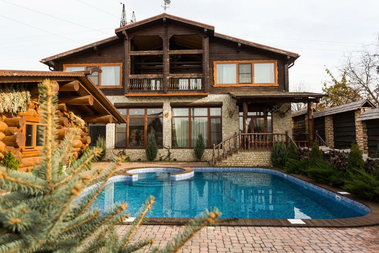 Баня haus. Банный комплекс ростов оганова 62. Пархаус ростов. Баня хаус северный. Банное подворье ростов-на-дону.