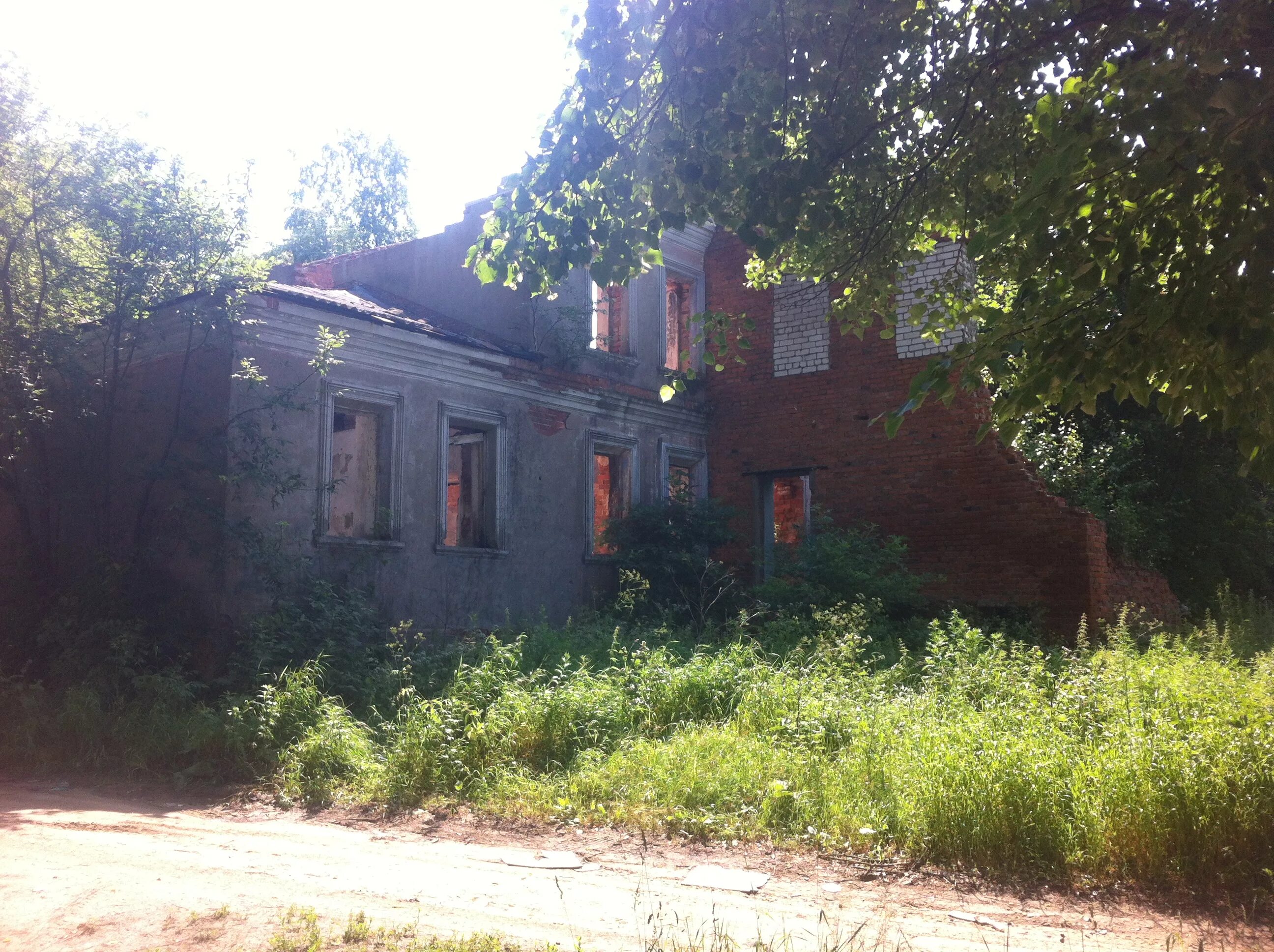 Гурьяново. Усадьба Гурьянова в Колпаково. Усадьба Гурьянова в Колпаково Александровского района. Колпаково Александровский район усадьба. Александровский район усадьба Гурьянова.