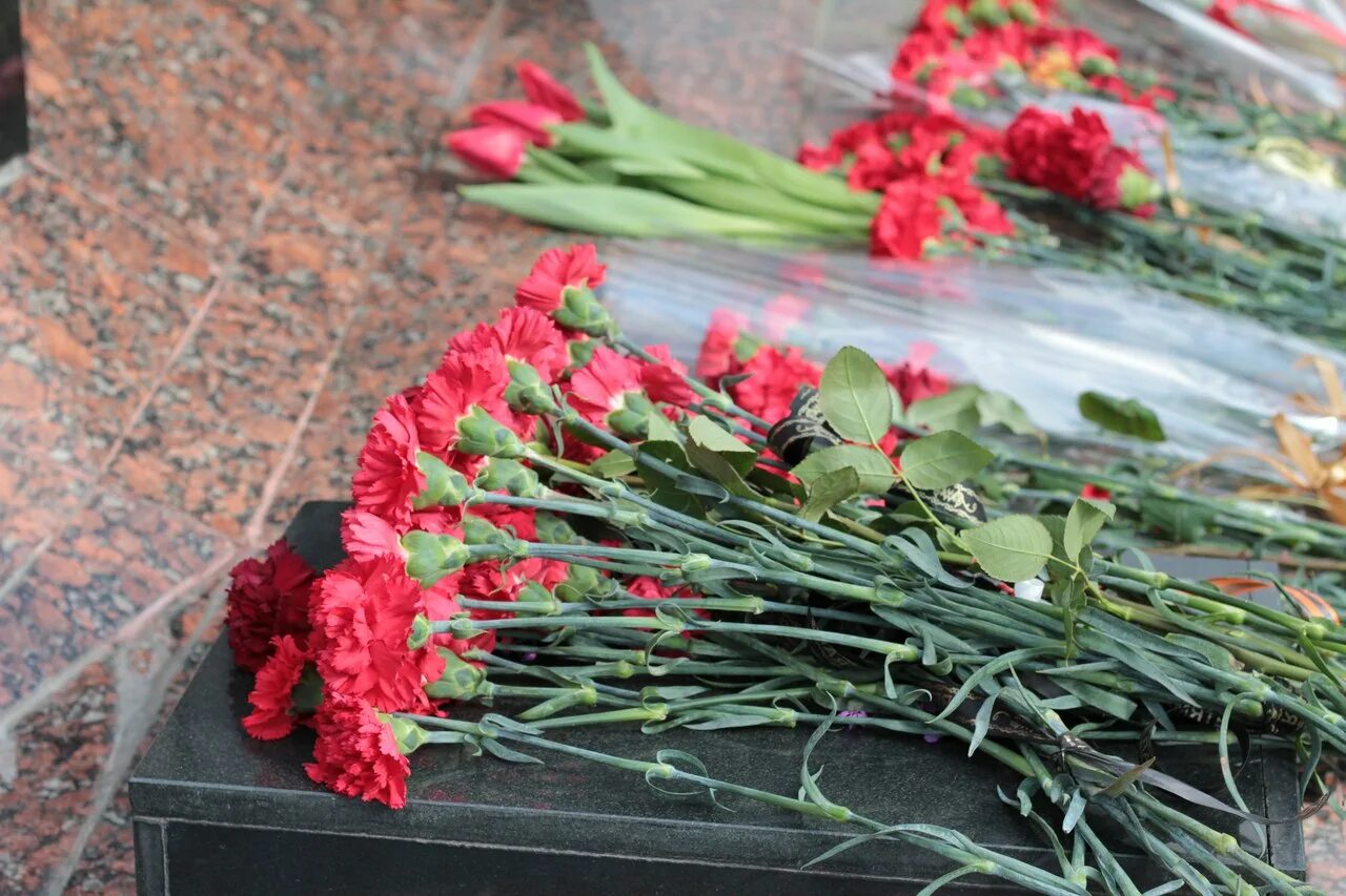 День памяти воинов интернационалистов. Памяти воинов интернационалистов. воины интернационалисты. день памяти исполнявших служебный долг за пределами отечества. день памяти о россиянах.