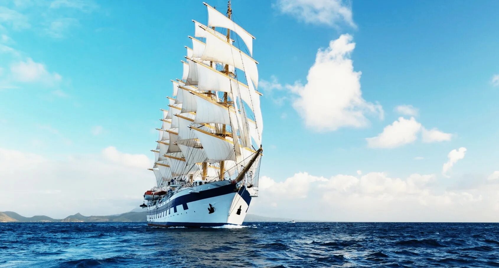 Корабль футаж. Одномачтовые парусные яхты. Парусник белый песня. Белая гавань белый корабль. Парусник белый песня.