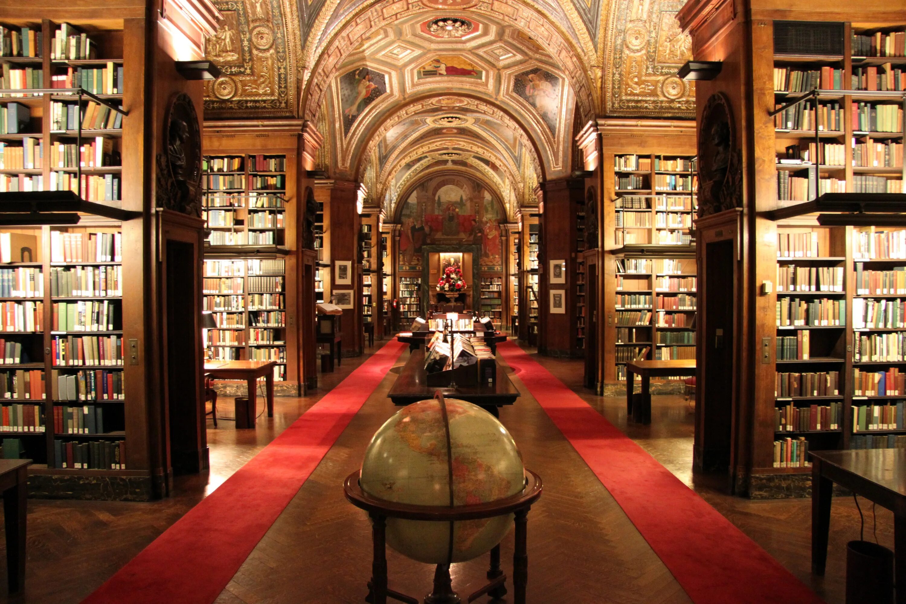 Первая доступна библиотека. Библиотека «University Club Library», Нью- Йорк, США. (Peter Bond). Библиотека науки, Герлиц, Германия. Библиотека Джироламини Италия. Бостонский университет библиотека.