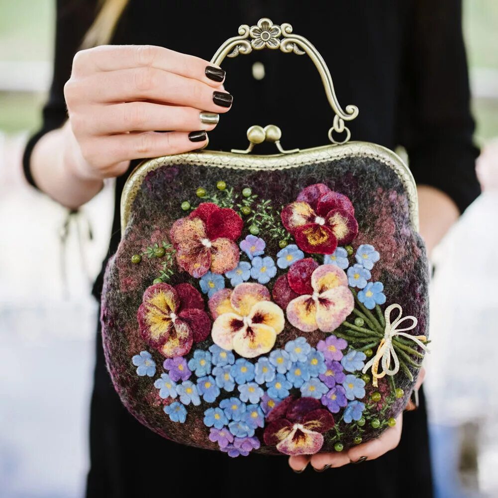 Текстильные игольницы. Ярмарка мастеров работа. Брошь. Ярмарка мастеров официальный сайт. Ручное рукоделие.